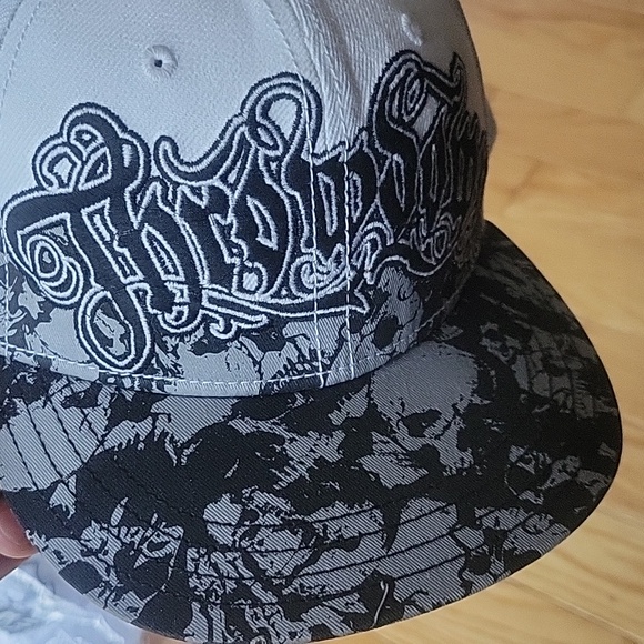 Throwdown hat - Picture 7 of 10